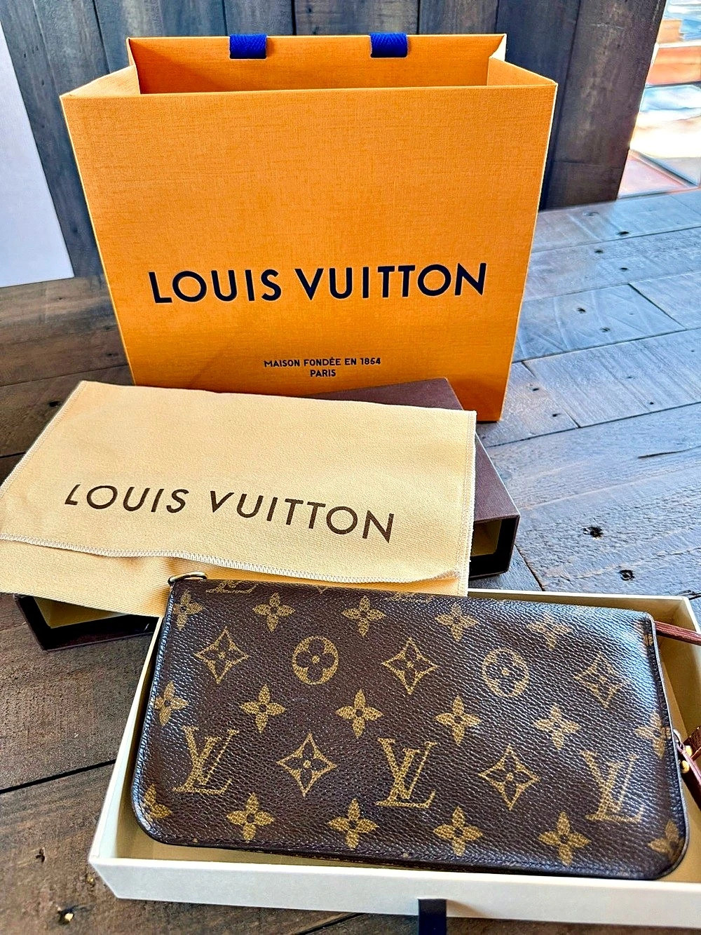 LOUIS VUITTON Monogram Canvas Insolite Long Wallet